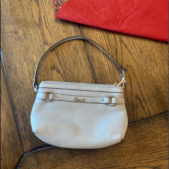 Coach Handbags - Coach Gray Pebbled Leather Wristlet